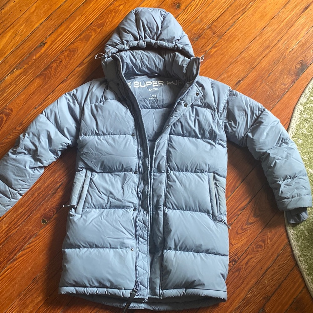 Aritzia puffer jacket